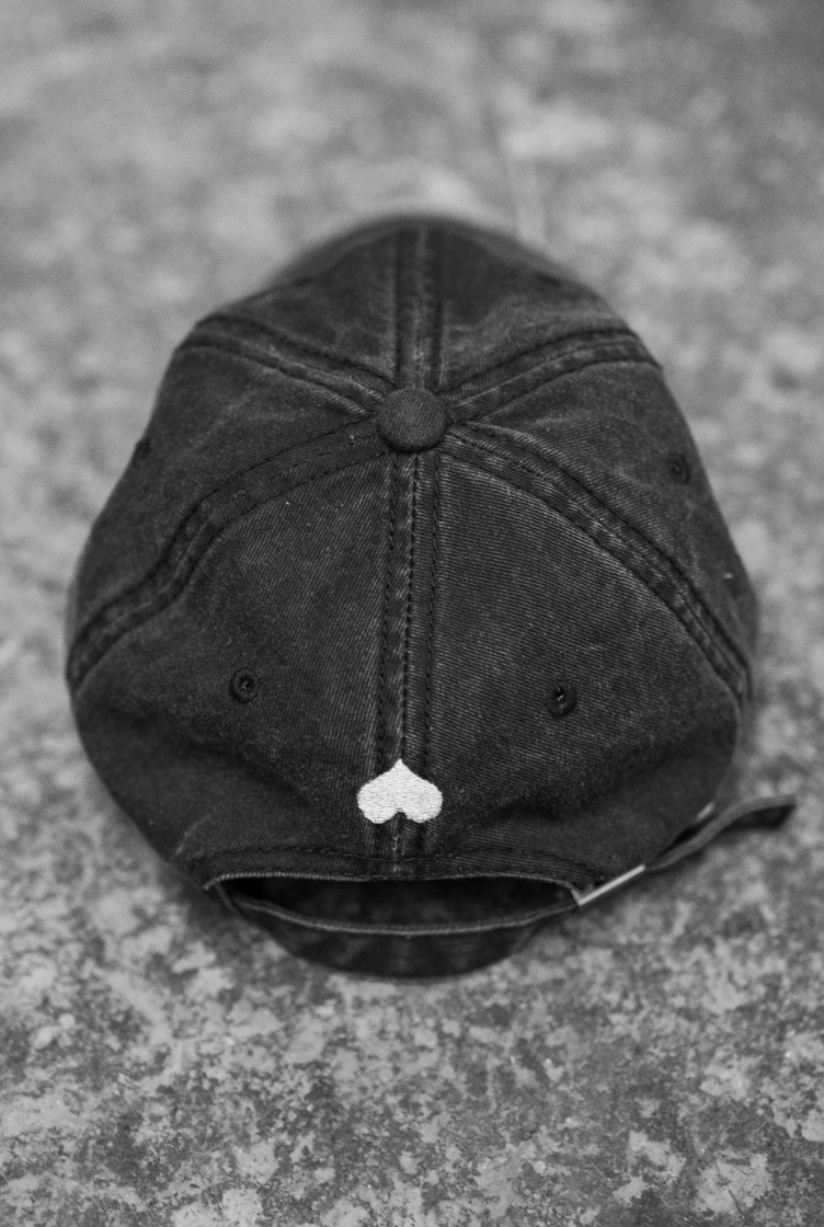 WASHED BLACK CAP