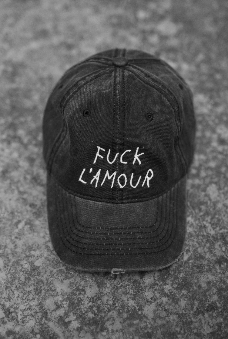 WASHED BLACK CAP