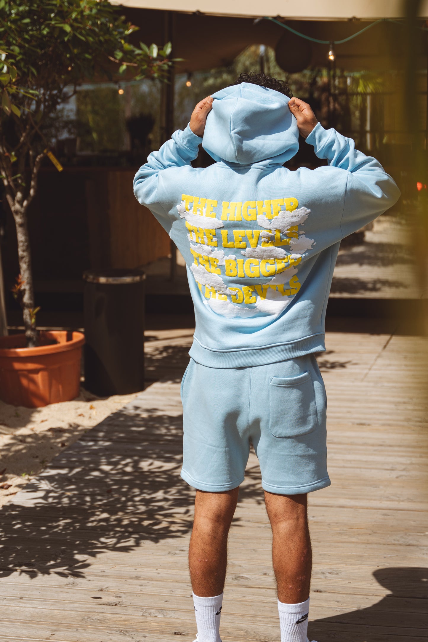 CLOUD HOODIE